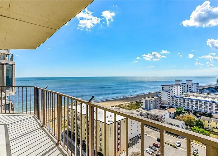 9400 Building - 1 Bedroom With Side Ocean View And Outdoor Pool! Hébergement de vacances